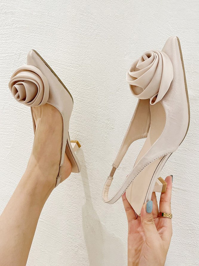 Three-dimensional Rose Satin Elegant Low-heeled Shoes